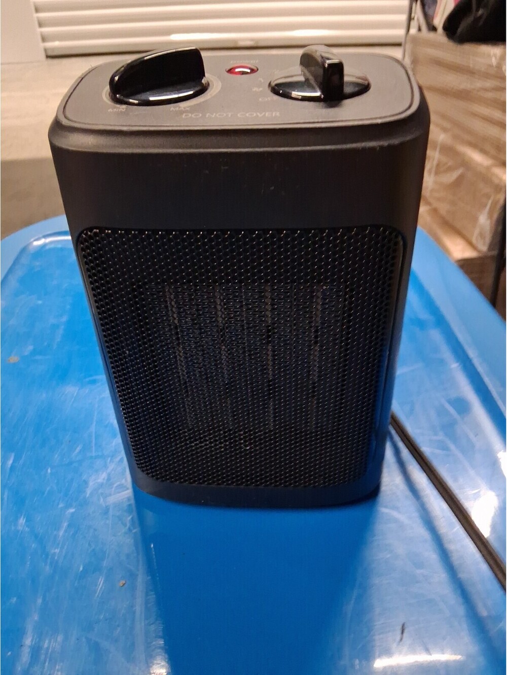 Mainstays Portable Ceramic Heater WSH10C2ABB 1500W 120V Fan Auto Shut-Off Black